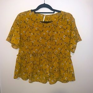 Yellow floral blouse (Large)